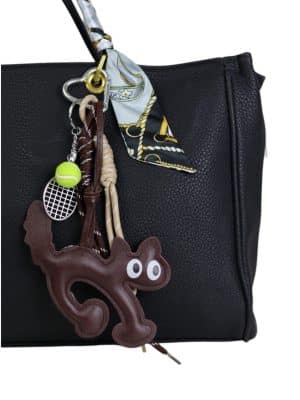 bag charm med stor kat, bag charm tennis, bag charm, taskepynt med kat, taskepynt, pynt til nøglering, nøglering med pynt