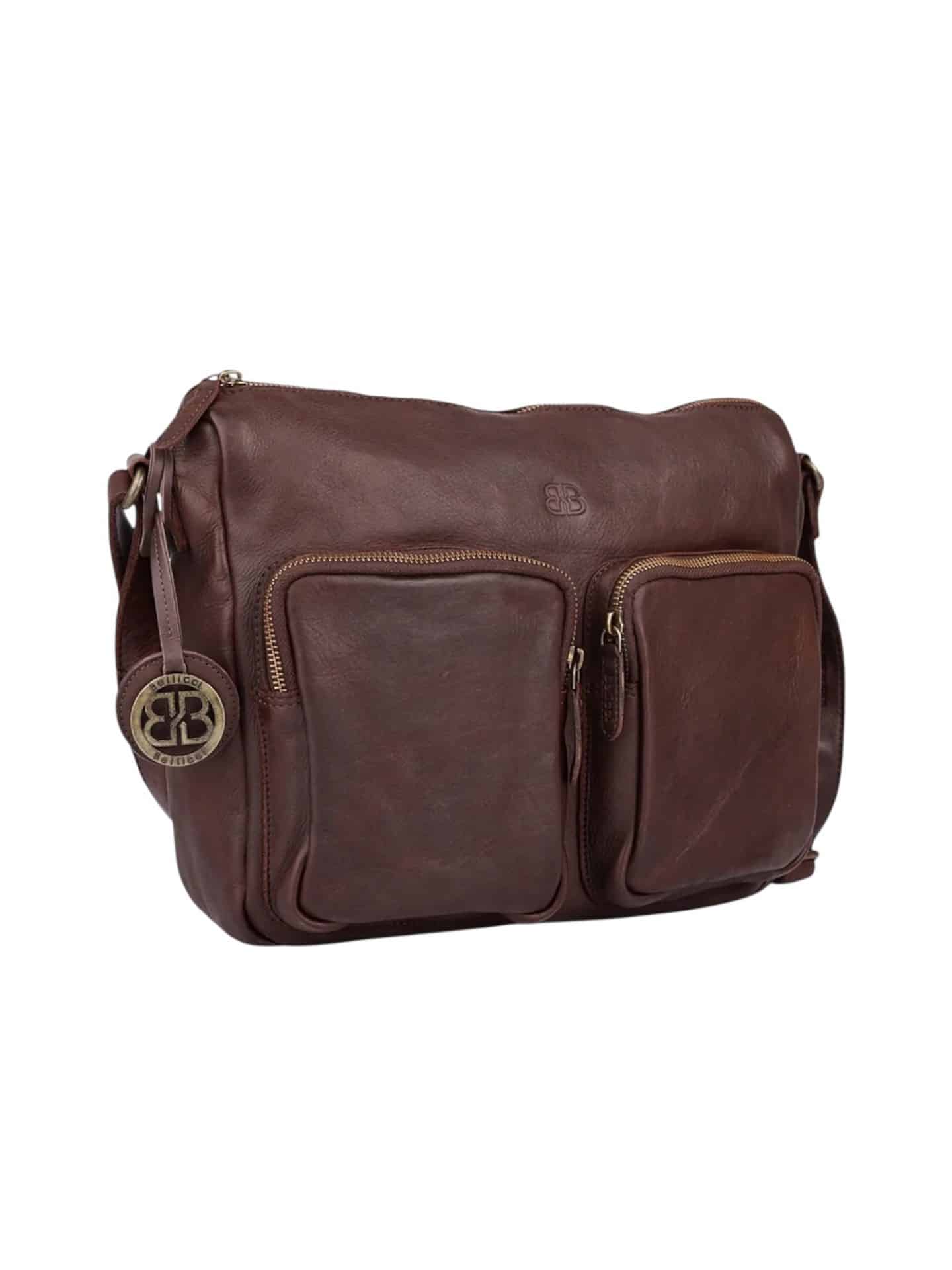 Photoroom_20260117_155614 Crossbody taske med to forlommer, lædertaske med flere lommer, hverdagtaske i læder, lædertaske, rummelig lædertaske
