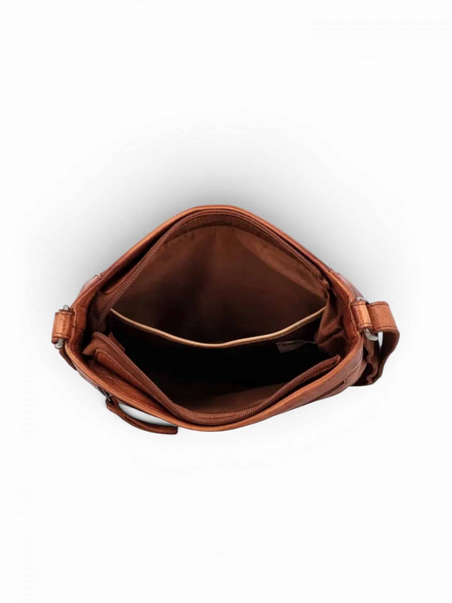 Photoroom_20260713_152229 Skuldertaske i blødt læder, lædertaske, blød lædertaske, hverdagstaske i læder, crossbody taske i læder, brun lædertaske, sort lædertaske