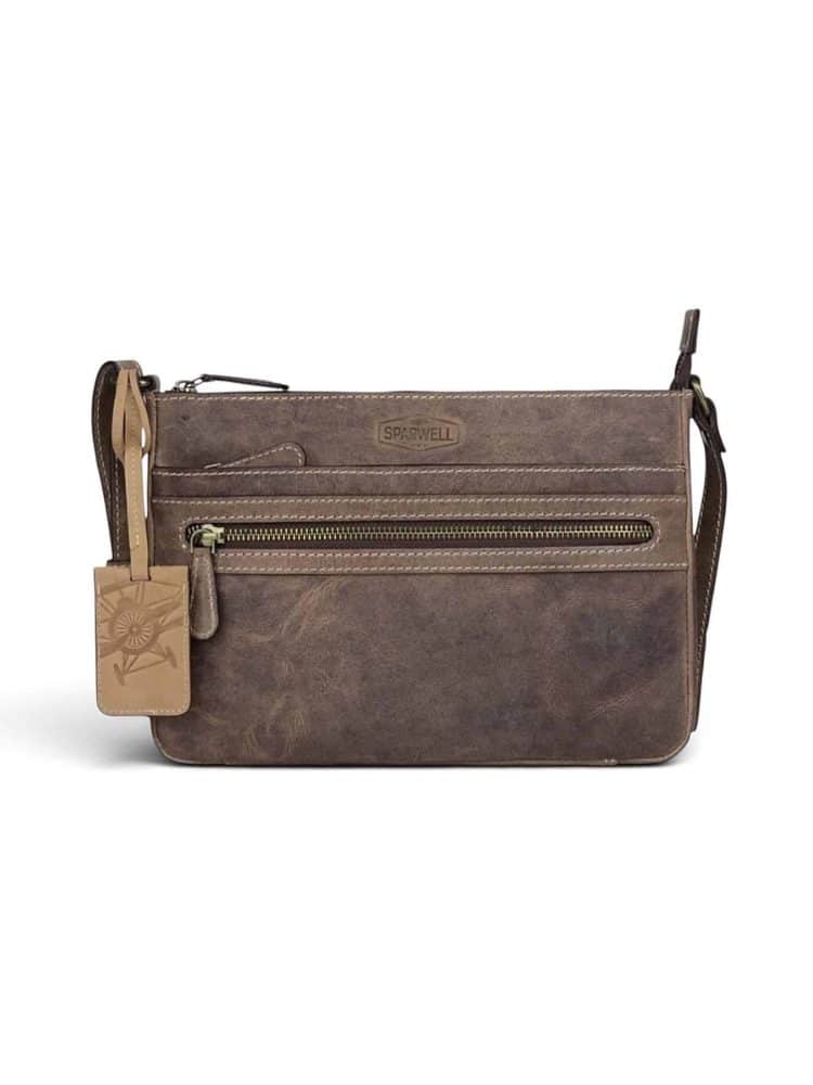 Photoroom_20260905_184017 crossbody taske i læder, lille lædertaske, klille skuldertaske, flot lædertaske med lang rem, lille lædertaske med lang rem., crossbody taske med justerbar rem